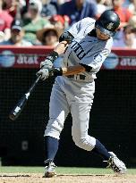 Seattle Mariners' Ichiro 2-for3 against L.A. Angels