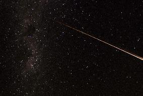 Space probe Hayabusa back to Earth