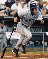 Ichiro keeps highest average in American League.