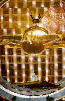 Qatar stages 'Arabian Nights' spectacle to end Asian Games