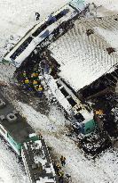 Death toll in Yamagata derailment reaches 4, search ends