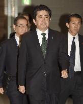Japan to build negotiation channels to win release of hostages