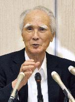 Ex-PM Murayama lashes out at Abe's war statement for lacking clarity
