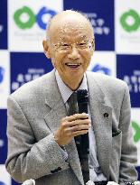 Japan's Omura shares Nobel medicine prize with 2 others