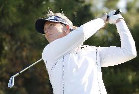 Stanford, O'Toole tied for lead in Japan LPGA event