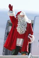 Santa Claus arrives in Japan
