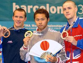 (3)Kitajima sets 200-meter breaststroke record