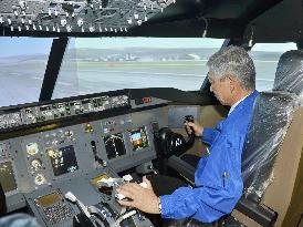 Sojo Univ. introduces flight simulator