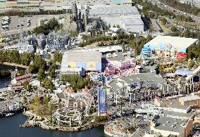 Universal Studios Japan plans stock listing in Tokyo: report