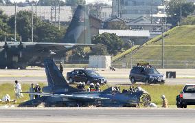 ASDF jetfighter crashes on takeoff, injuring 2 crew members