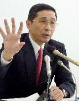 Major Japanese companies to raise pay scales as requested by Abe