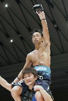 Japan's Yamanaka scores 7th-round KO in 8th defense of WBC bantam title