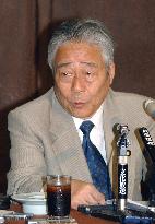 (3) Mikio Aoki, head of the Liberal Democratic Party's House of Councillors caucus