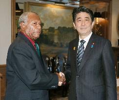 Japan's Abe, Vanuatu's Lonsdale