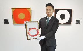 21 items by Japanese painter Jiro Yoshihara to go on auction in HK