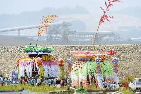 Floats paraded at festival in tsunami-hit northern Japan town