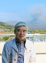 Volcano expert says Mt. Aso's large-scale eruption unlikely