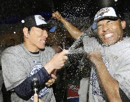 Matsui drives in record-tying 6, Yankees win World Series