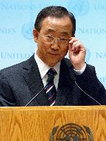 Ban pledges to uphold U.N. ideals at oath-taking ceremony