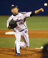 Yakult Swallows, SoftBank Hawks play in Game 5 of Japan Series