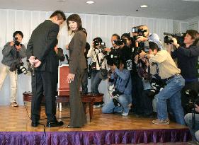 Seibu pitcher Matsuzaka to tie knot (4)