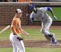 Royals edge Orioles in Game 2 of ALCS