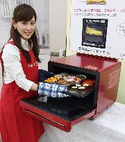 Sharp unveils latest microwave oven