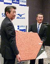 Japanese firms eye new surface material for running tracks