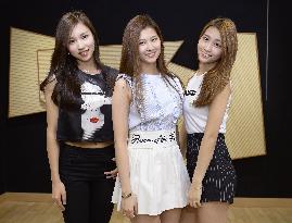 3 Japanese girls trained as Korean pop music singers in Seoul