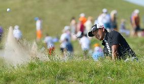 Iwata steals show on 2nd day of PGA Championship
