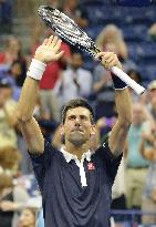 Djokovic advances to U.S. Open semifinal