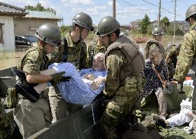 Japan struggles with floods for 2nd day