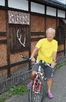 Man operates free guesthouse for tourists in Hakodate, north Japan