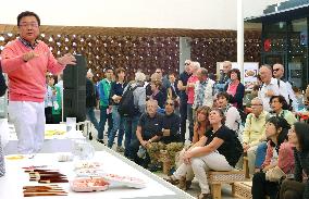 Japanese tableware, blades introduced at Milan expo