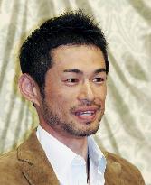 Ichiro Oh meets the press after U.S.A. lost to Mexico