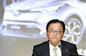 Toyota's group net profit falls in April-June as strong yen bites