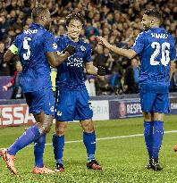 Soccer: Leicester reach Champions League q'finals