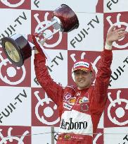 (2)Schumacher wins Japanese Formula One Grand Prix