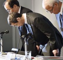 Takata CEO attends press conference