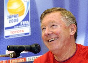 Man. Utd's Ferguson speaks on eve of FIFA Club World Cup final