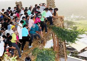 Rite to pray for rich rice crop held on southern Japanese island