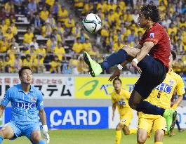 Kashima rout Tosu in J-League