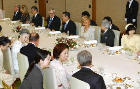 (3)Chirac meets with Japanese emperor, empress