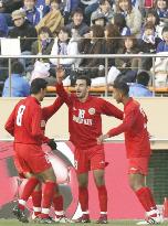 (1)Bahrain beat UAE in Athens Olympics Asian zone qualifying