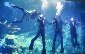 Toba Aquarium's initiation ceremony for new recruits