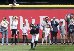 Baseball: Mariners' Ichiro