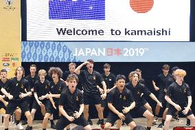 New Zealand students perform haka in Japan