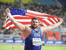 Athletics: Men's shot put at worlds