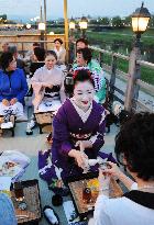 Outdoor Japanese restaurants open for summer in Kyoto