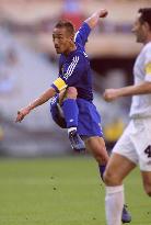(2)Japan kick off Confeds with 3-0 win over New Zealand